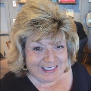 Meet your Posher, Cheryl